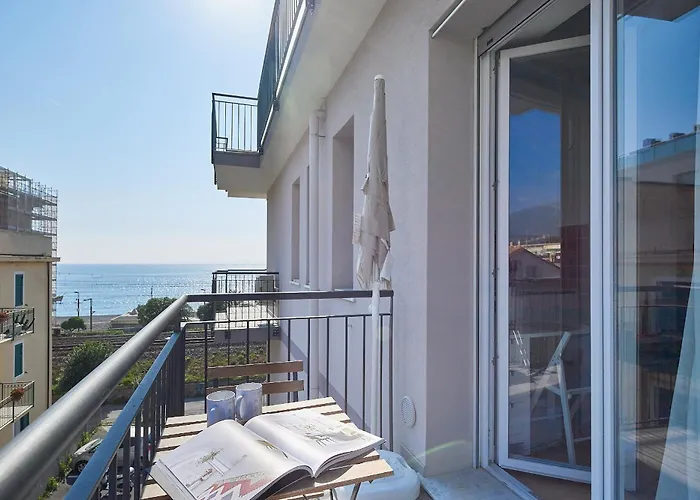 Italianway - Il Faro 아파트 *