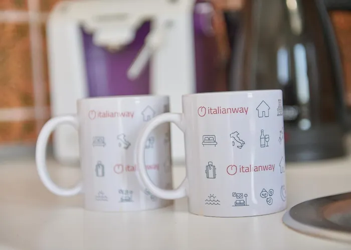 Italianway - Il Faro 보르게토 산토 스피리토