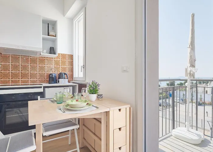 Italianway - Il Faro 아파트